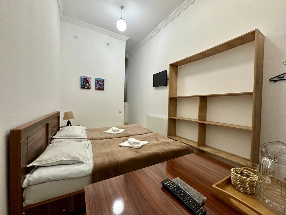 Hotel Gallery Home Tbilisi Exterior foto